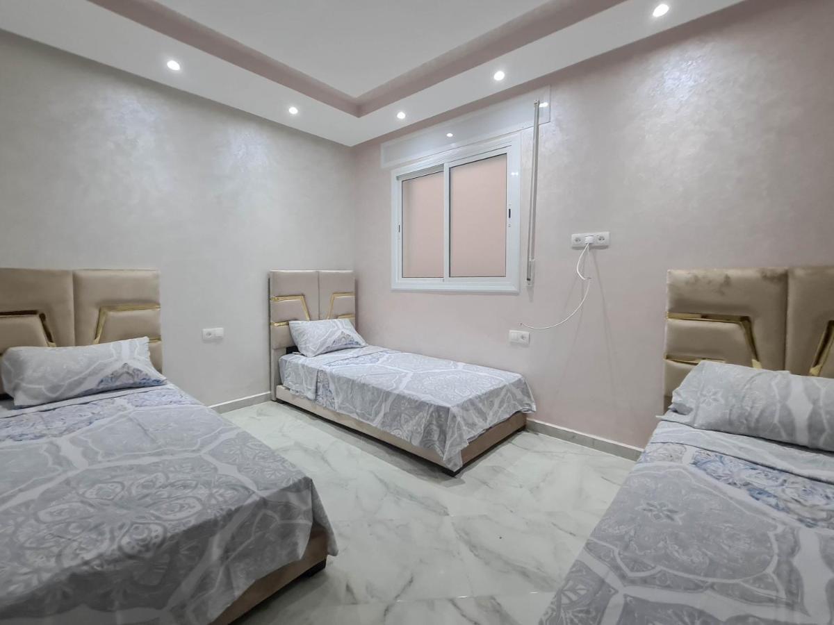 Immeuble Familial Imad Apartment Tetouan Bagian luar foto