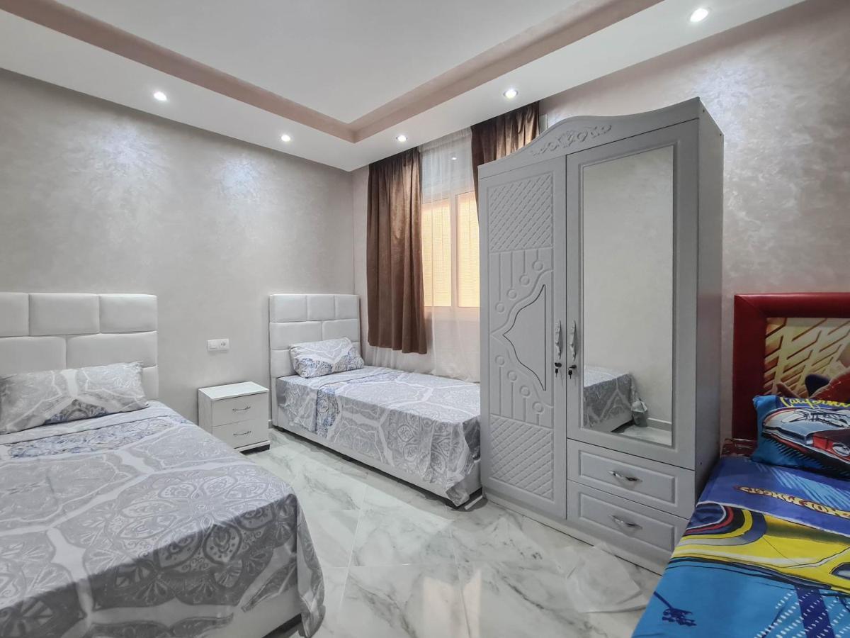 Immeuble Familial Imad Apartment Tetouan Bagian luar foto