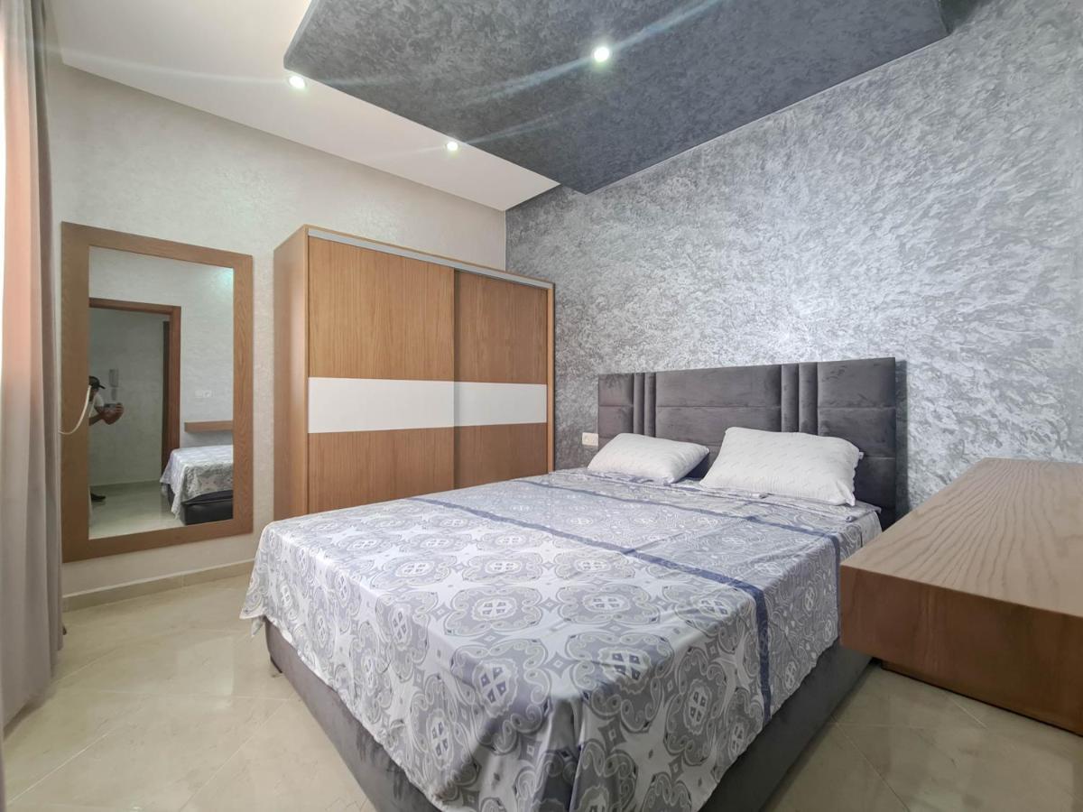Immeuble Familial Imad Apartment Tetouan Bagian luar foto