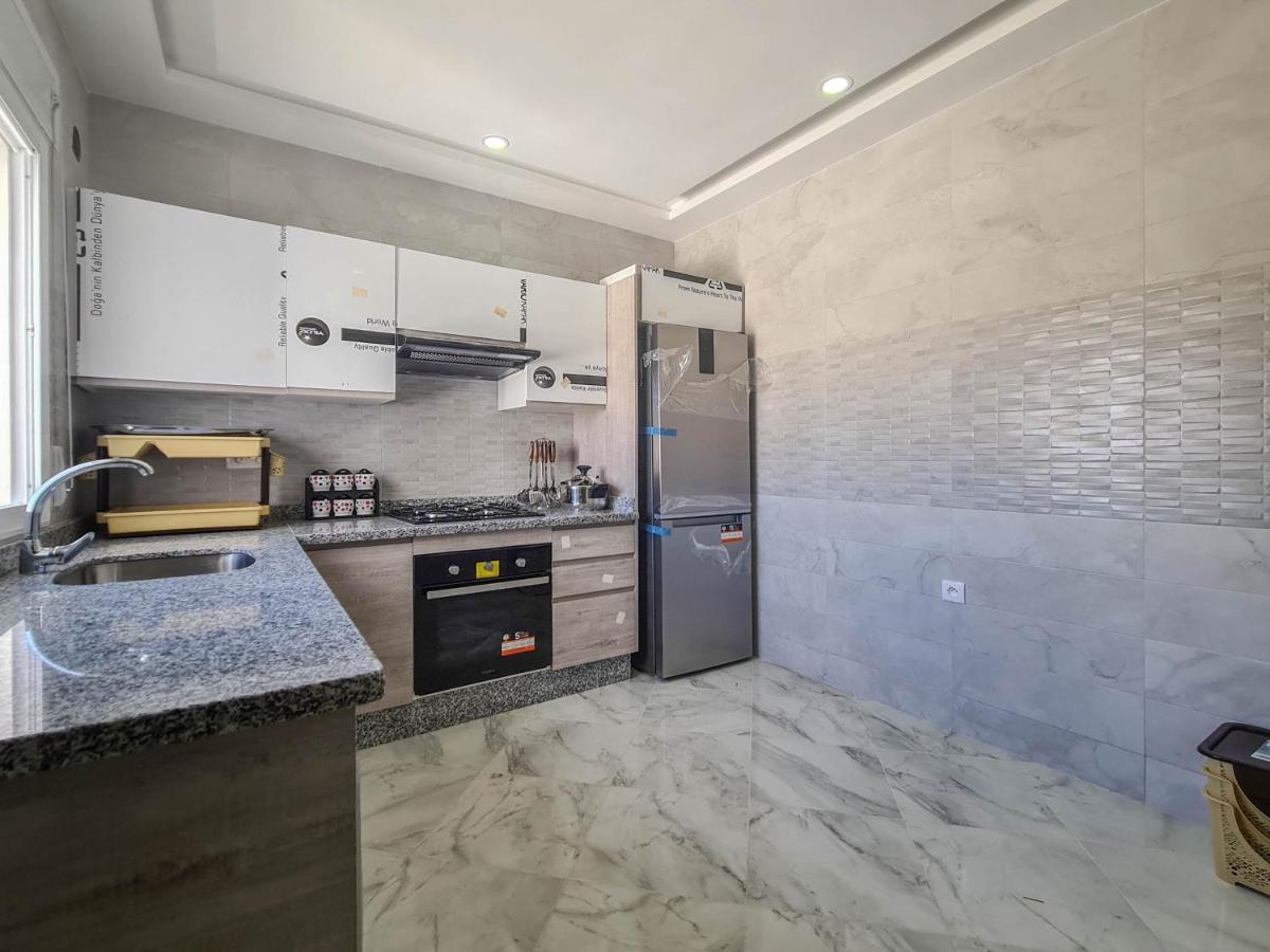 Immeuble Familial Imad Apartment Tetouan Bagian luar foto