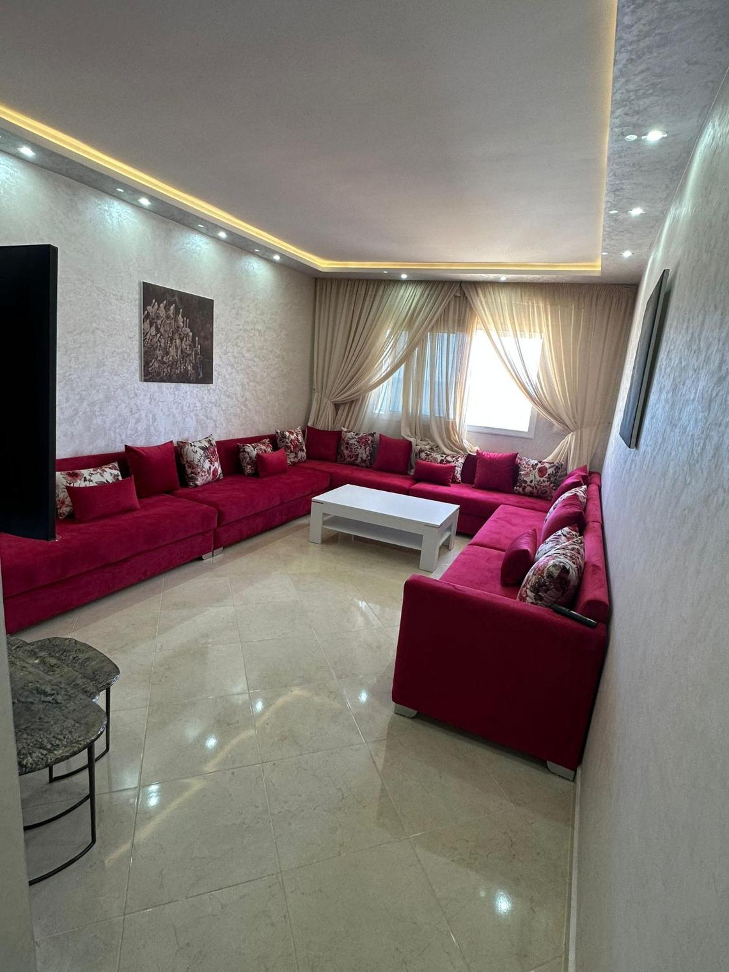 Immeuble Familial Imad Apartment Tetouan Bagian luar foto